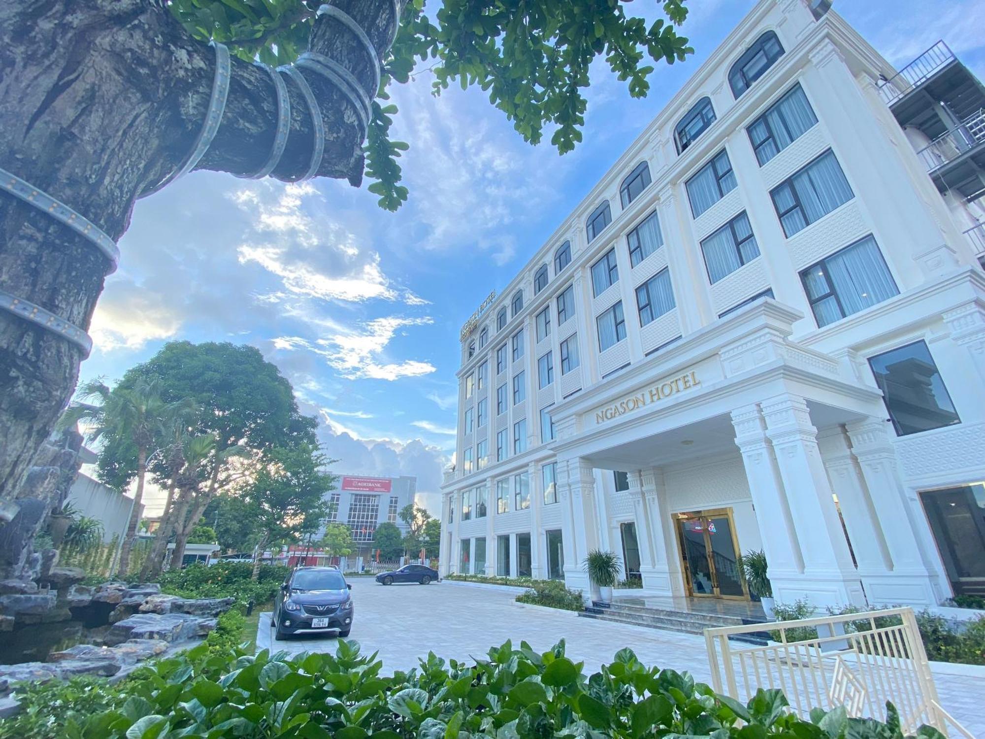 Khách sạn Nga Sơn Nga Son Exterior foto